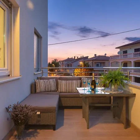 Lux Apartment Medulin Istria Exterior foto